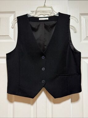 Oak + Fort Black Vest - Size Large